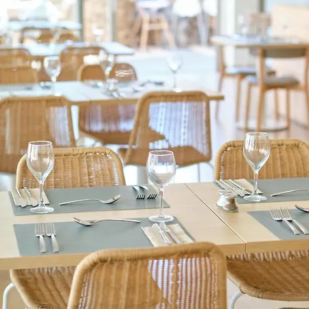 Occidental Cala Vinas Hotel