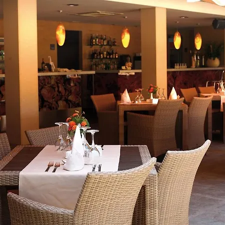 Occidental Cala Vinas Hotel